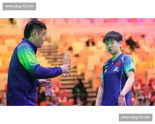 亚锦赛备战记：邱贻可摸头暖莎莎，汗水里藏复仇志