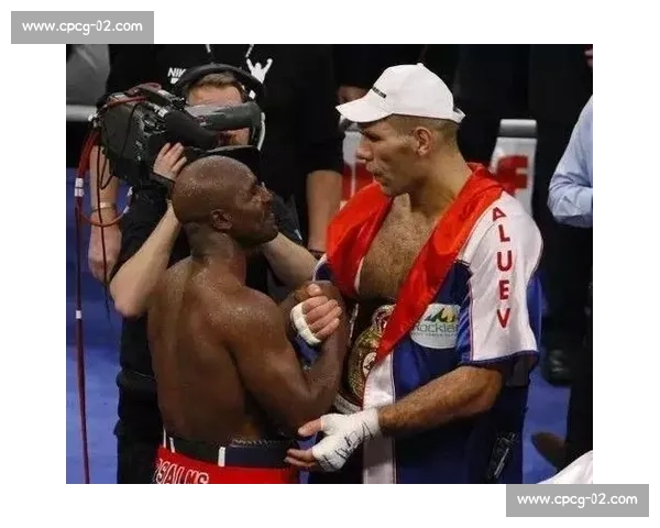 小个子挑战巨人传奇之战大卫海耶对决瓦鲁耶夫拳坛经典回顾全纪实录