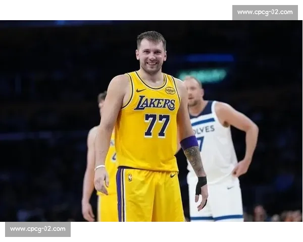 湖人凭借东契奇三双统治热火比赛夺得关键胜利巩固球队状态优势